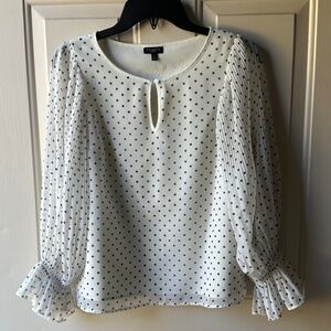 Talbots polka dots blouse. Size P/Petite Like New.